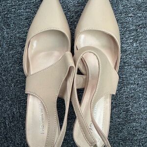 Chic Beige Fashion Pointed Heels